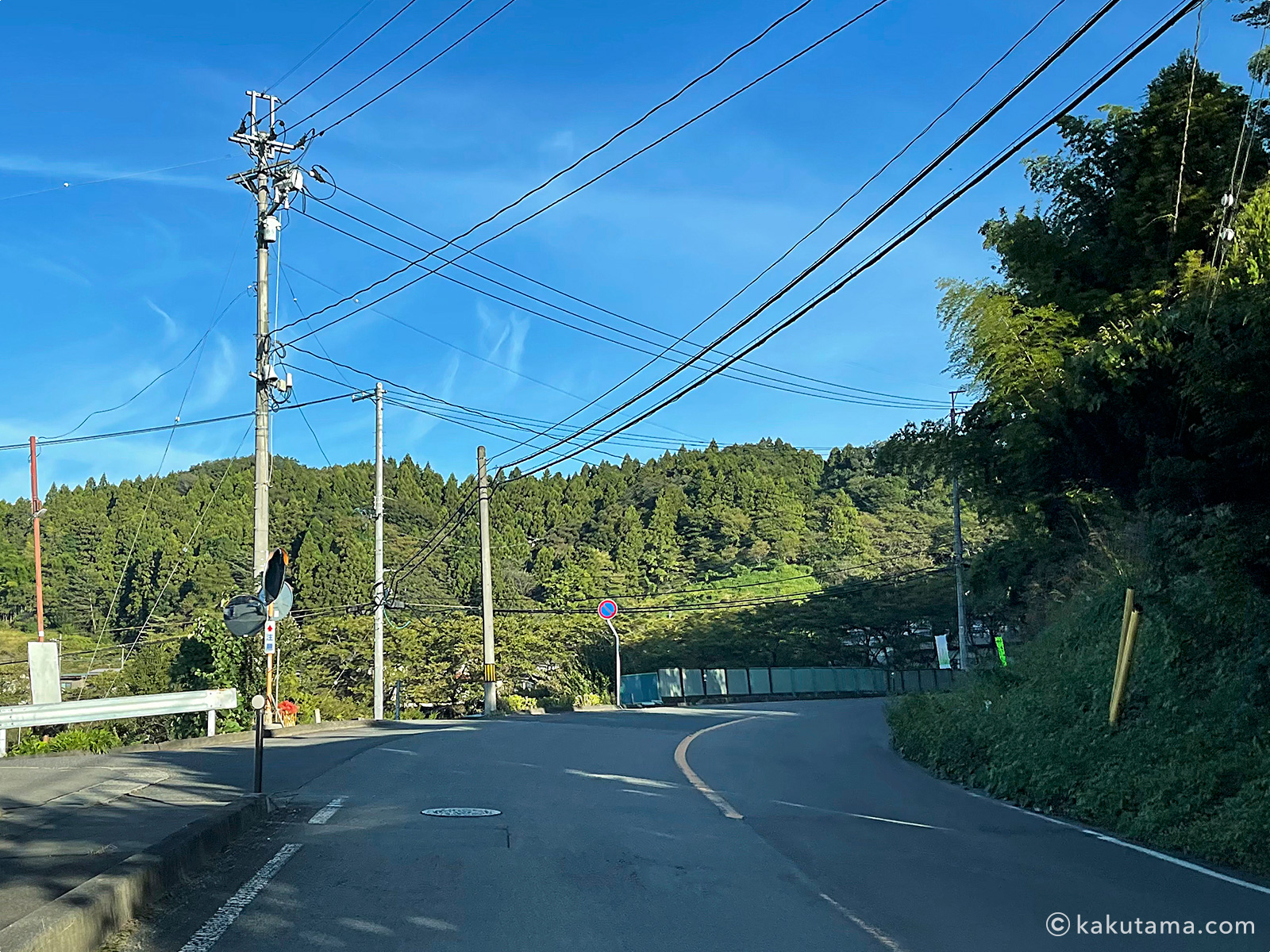 二本松市内から奥岳登山口へ向かう途中の道