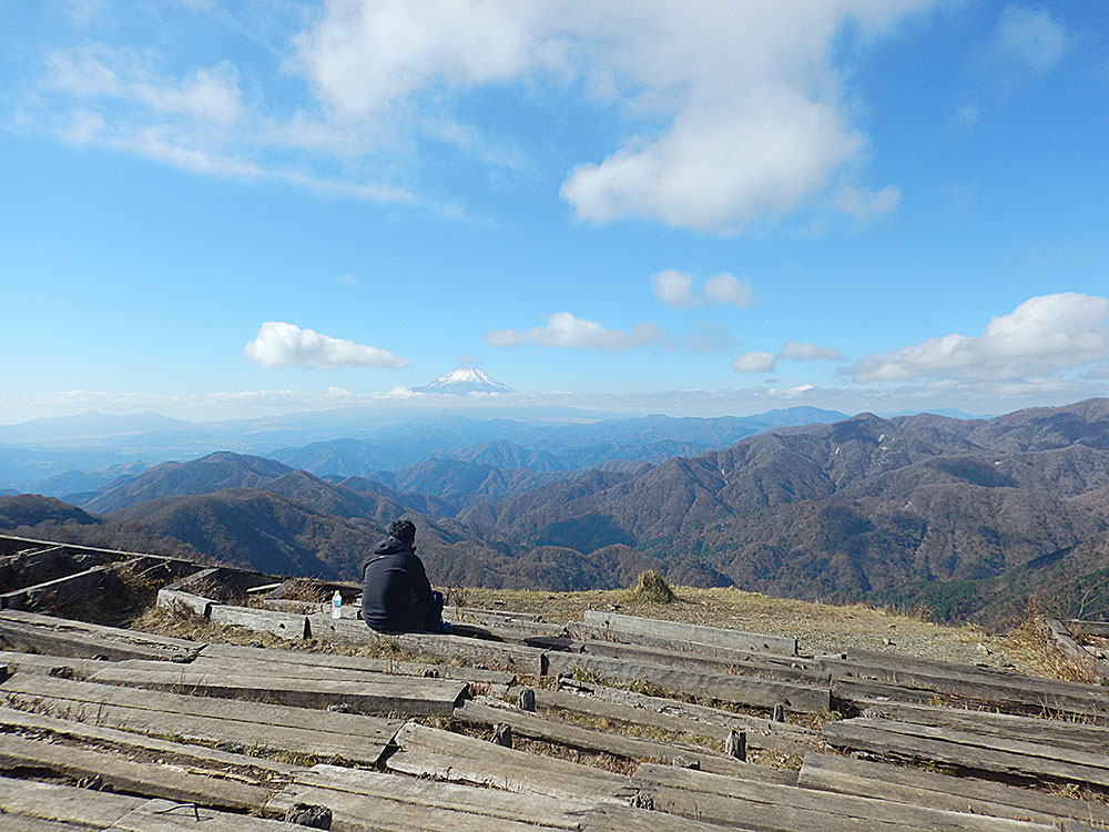 塔ノ岳山頂の写真
